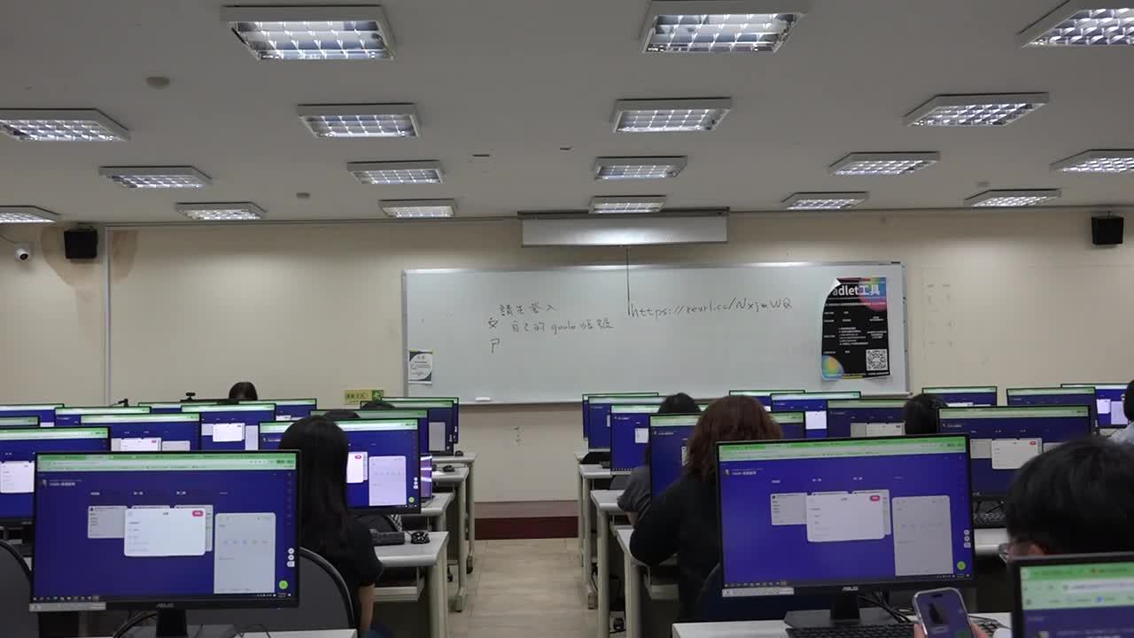 AI 工具實作研習系列活動- Padlet工具 6